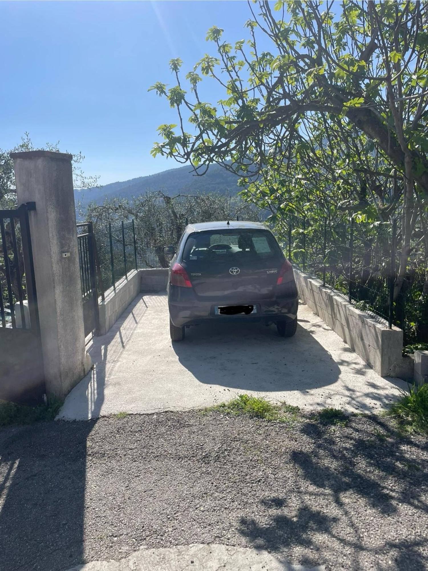 Charme Provencal Pres De Apartment